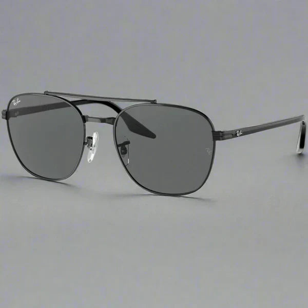 Ray-Ban RB3688 002/B1 – Black Grey Gradient