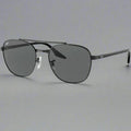 Ray-Ban RB3688 002/B1 – Black Grey Gradient